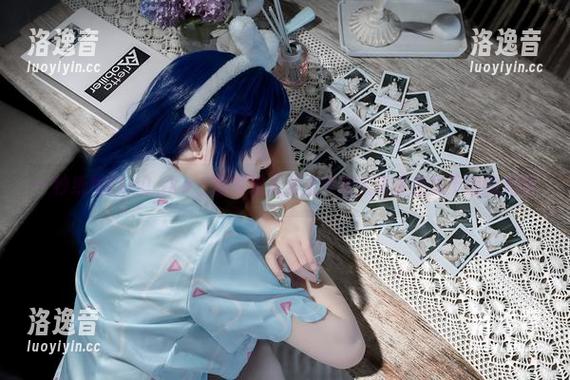 纸悦Etsu_ko 一秒纸悦Etsu_ko,居家服无圣光中竟然藏着意想不到的美图