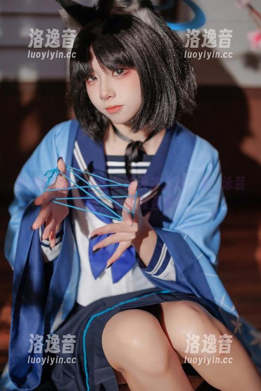 纸悦Etsu_ko 纸悦Etsu_ko的私拍天才之作:美咲泳装原图,敢不敢直视!