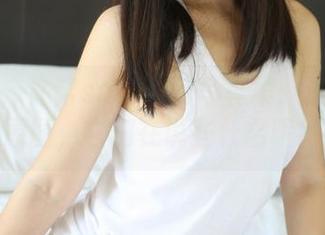 美媛馆 – 许诺sabrina写真集：浴缸里的原图，它们在说些什么呢？