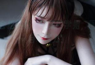 没有人会拒绝翎柒菜菜的学姐，图库精选自带魔力！