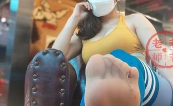 微密圈 – 抢先看！“若若老师”专场视频——朋友圈原图合集，谁会想错觉呢？