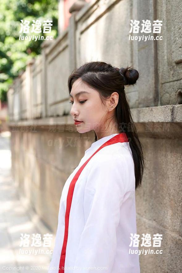 蜜桃社-蜜蕊Mary 蜜桃社 - 观看笔尖与肉丝的交锋,蜜蕊Mary又搞了什么名堂?