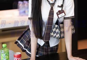 语画界 – 教室里的照片，徐莉芝能否让我重新审视一下“学习”？