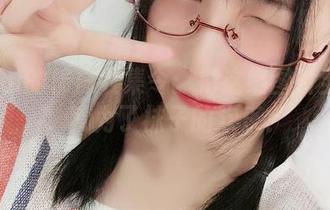 逐月Su的棉袜收集令：把这组图片全下载，就为了袜子的欢乐？