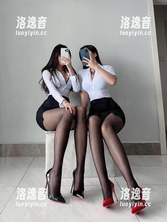 陈大小姐 微密圈 - 陈大小姐精选:全身网袜,这个搭配真会让人多看几眼