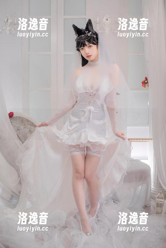 雯妹不讲道理 哇!合集中的雯妹不讲道理花嫁,好想带她回家做媳妇!