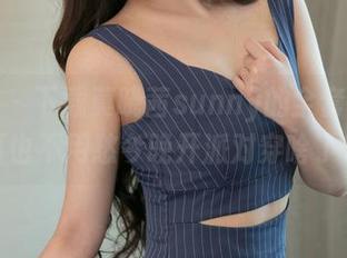 青豆客 – 下载莫晓茜sunny的全套礼服，再也不用愁今晚开派对穿啥了！