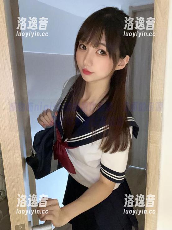 魔物喵nigisa 魔物喵nigisa的御姐作品集,里面的资源几乎好奇得让我溢出